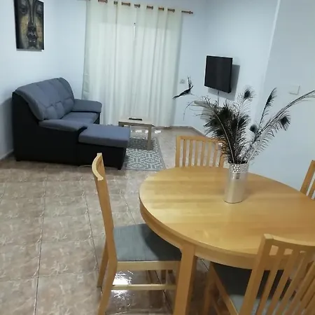 Three Bedroom Ii Near Cruz דירה *